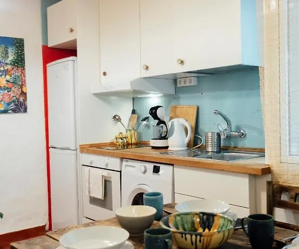 Alohamundi San Basilio Apartmán *