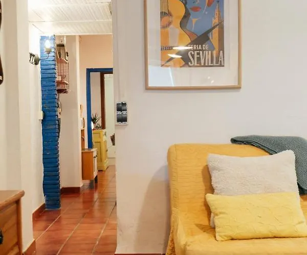 Alohamundi San Basilio Apartmán *
